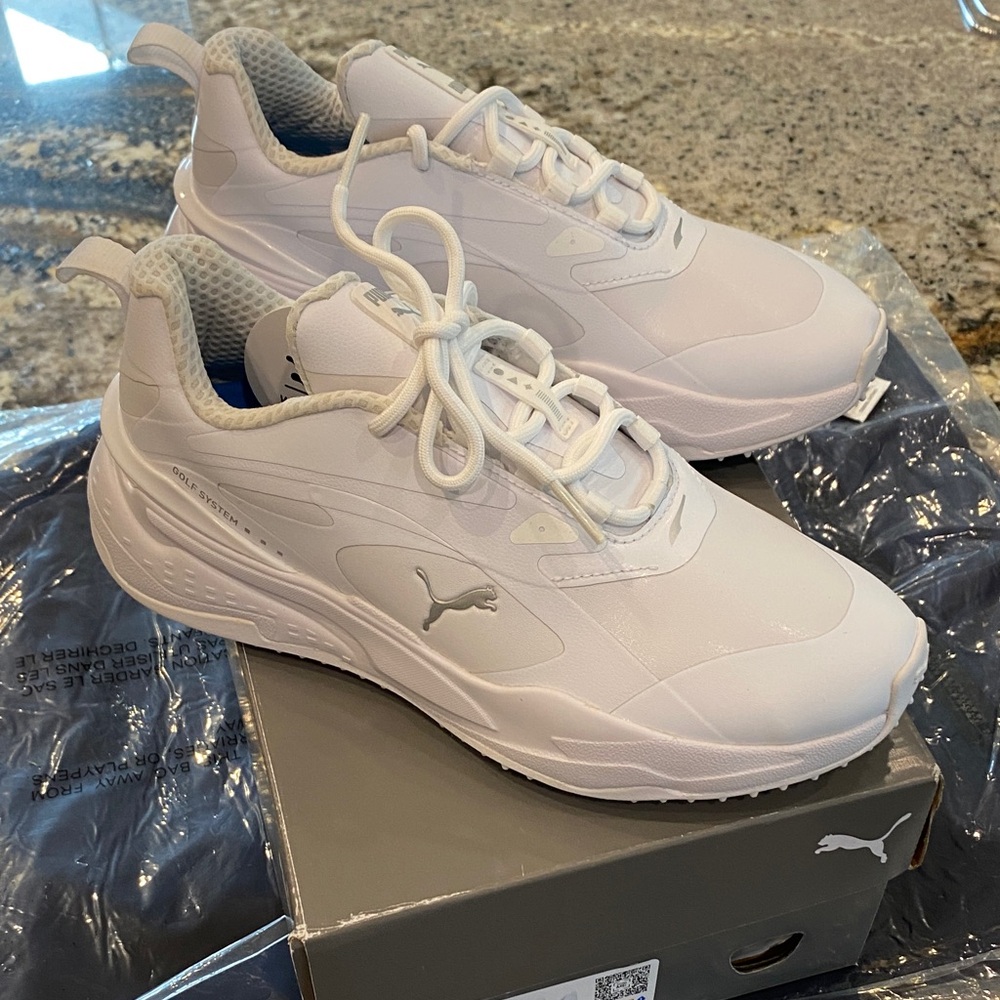 Women’s Puma Golf shoes, Size 5.5, white/white